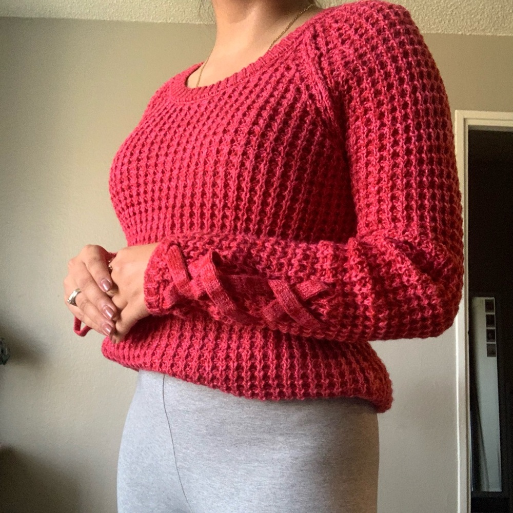 Hot pink knit sweater🌺